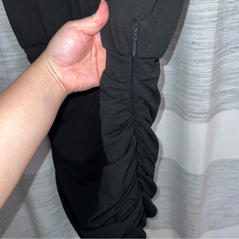 Abercrombie & Fitch Ruched Knit Mini Dress - Picture 11 of 11